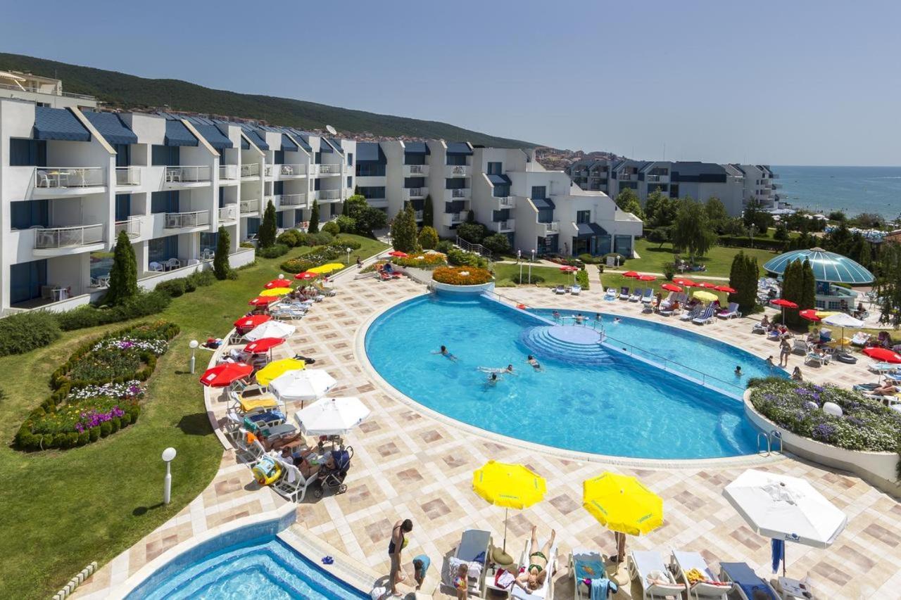 Готель Sineva Park