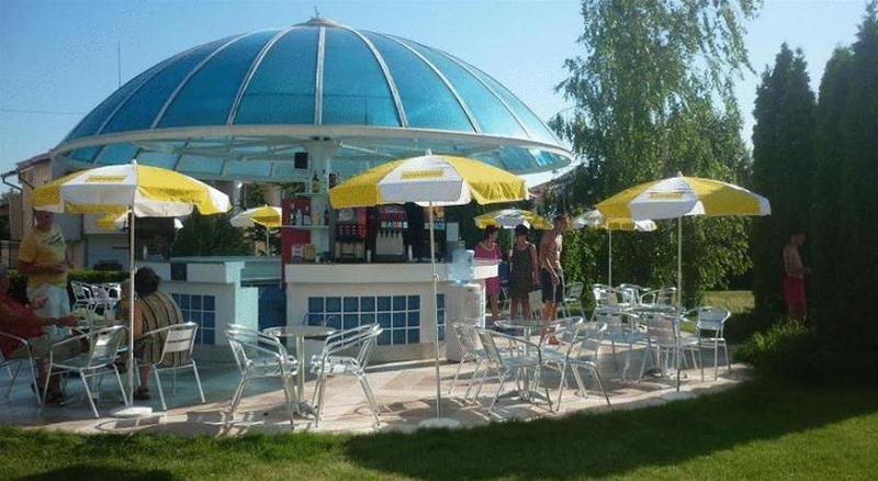 Sineva Park 4*